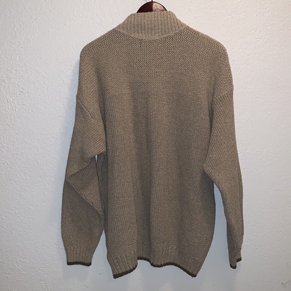 Eddie Bauer Sweater - Picture 2 of 3
